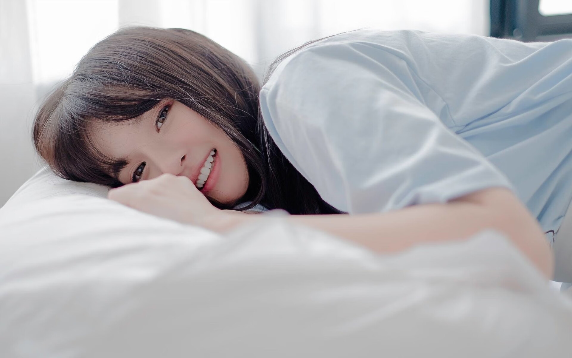 世界杯刺激夜：精彩瞬间频频到来！，世界杯精彩比赛