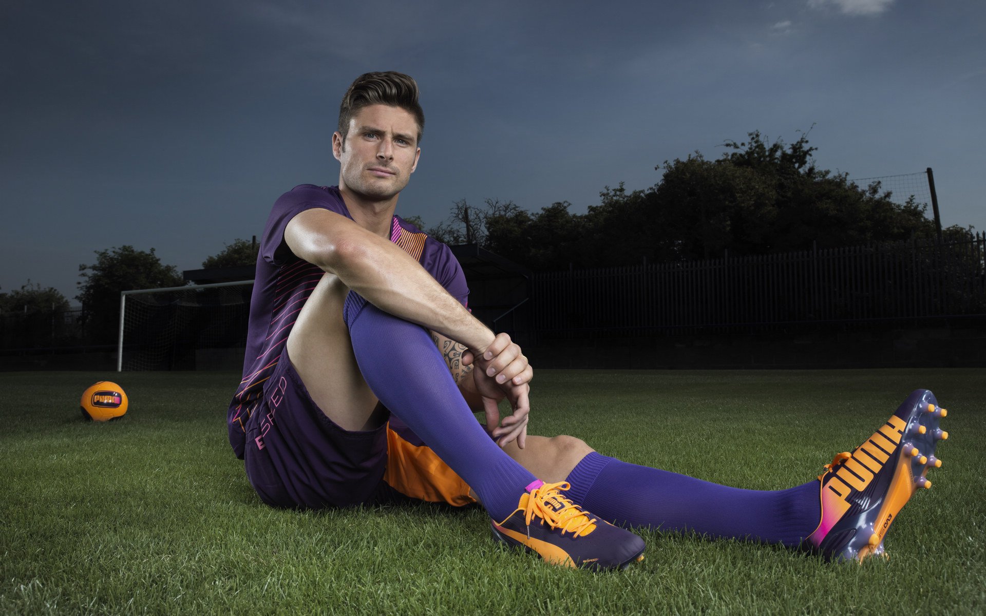 AIYOUXI.COM-法甲战术多样化，精彩传球成主旋律，比赛引爆热情，足球法甲